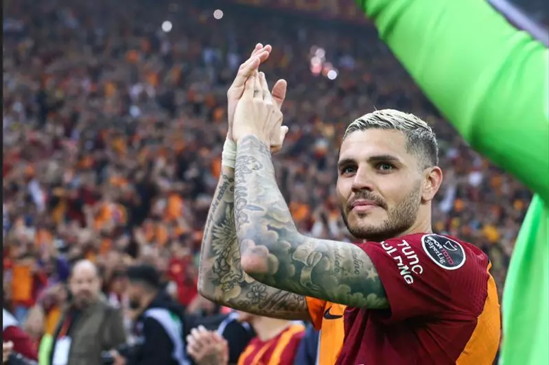 جالاتا سراي يقترب من تجديد عقد إيكاردي