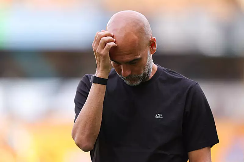 سيتي يحدد 3 أهداف لتعويض أزمة الظهير الأيمن